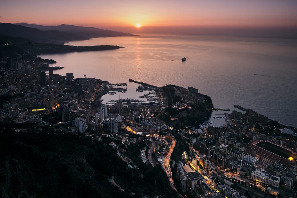 Lever de Soleil sur Monaco